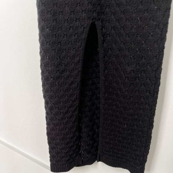 ISABELLE QUINN CROCHET Hailey Dress - Picture 10 of 11